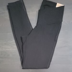 NWT PINK Victoria's Secret Black Leggings